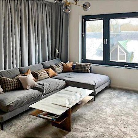 2 Bedroom Gorgeous Apartment In ストックホルム エクステリア 写真
